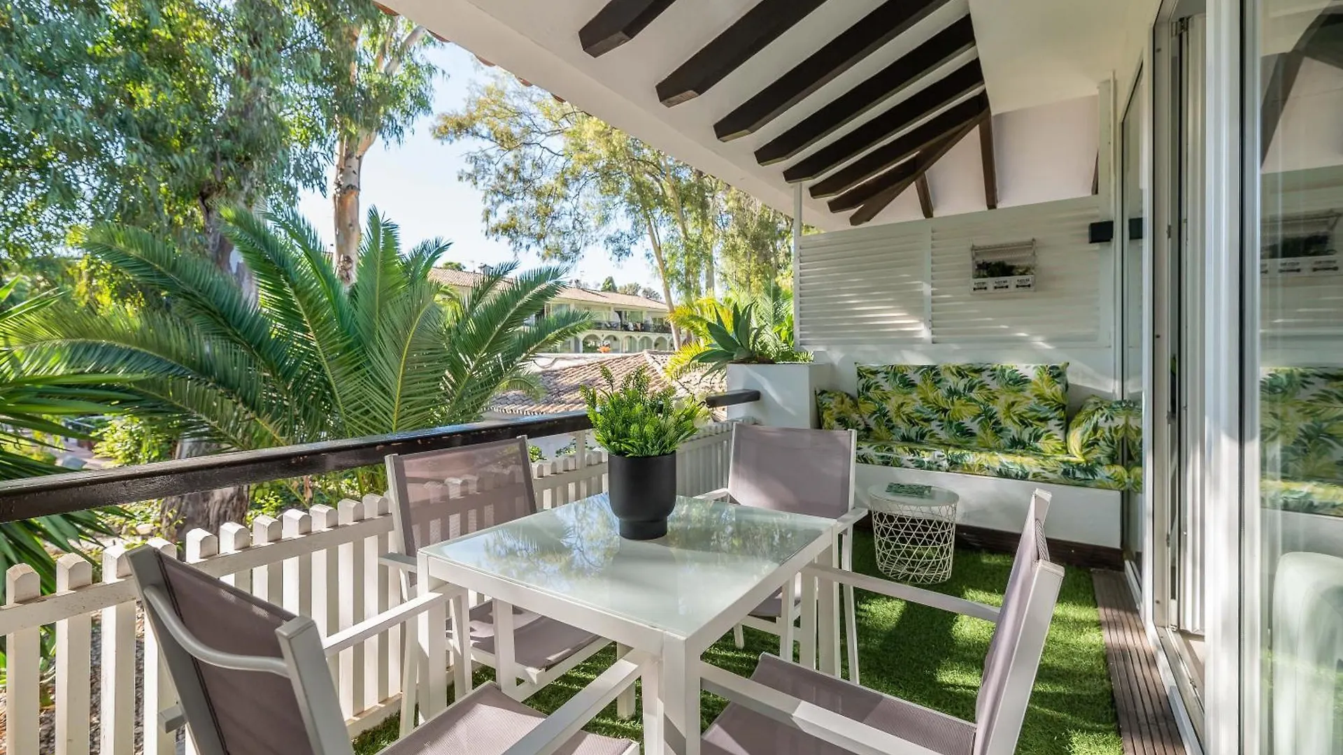 Letmalaga rodeo beach gardens Marbella