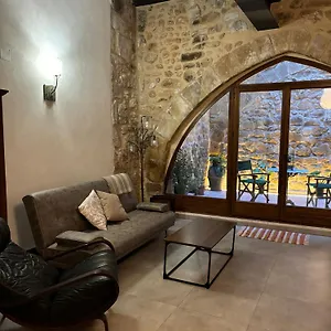 La Fusteria D' Apartamento Arnes